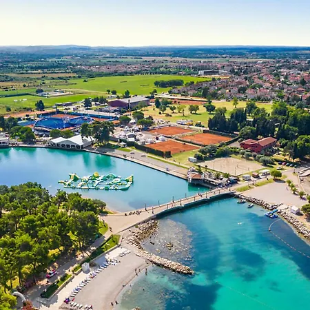 Nice Apartment In Umag With Wifi Апартаменты Умаг