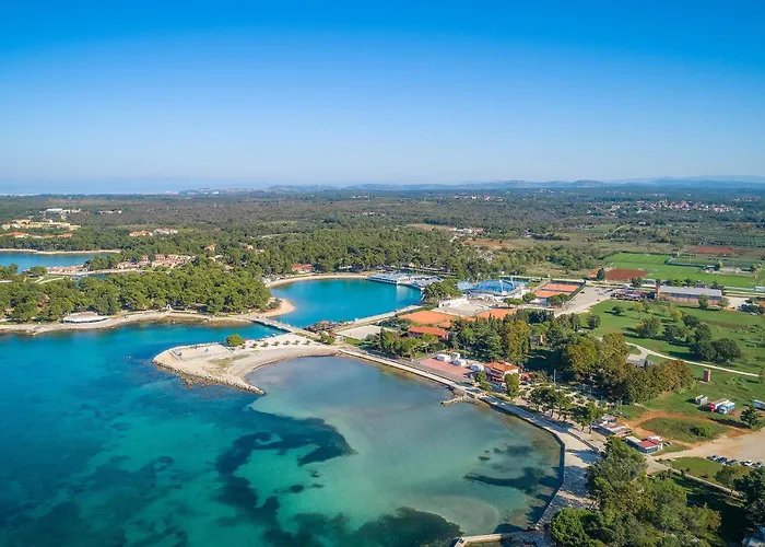 In With Outdoor Swimming Pool * Ουμάγκ